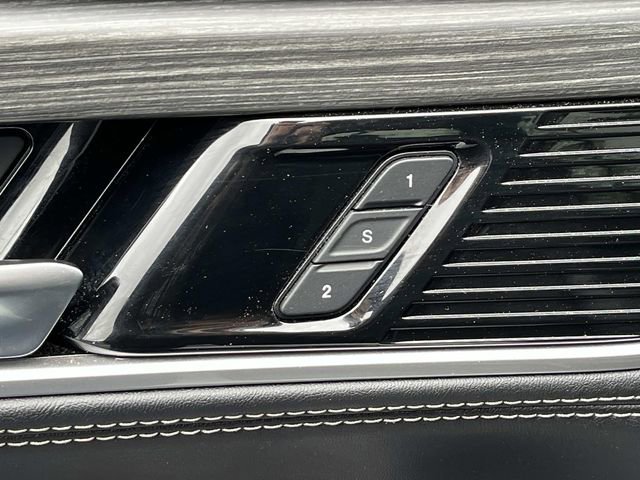 Used 2024 Jeep Wagoneer Series II AWD/4WD image 30