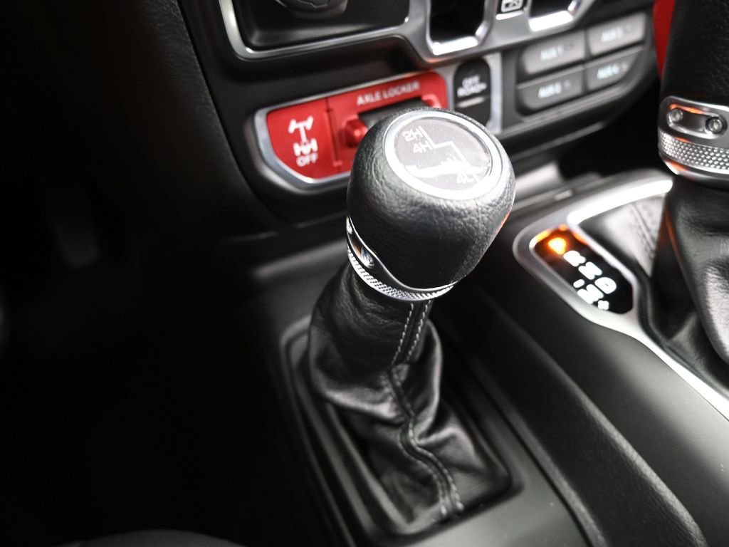 Used 2024 Jeep Gladiator Sport image 26