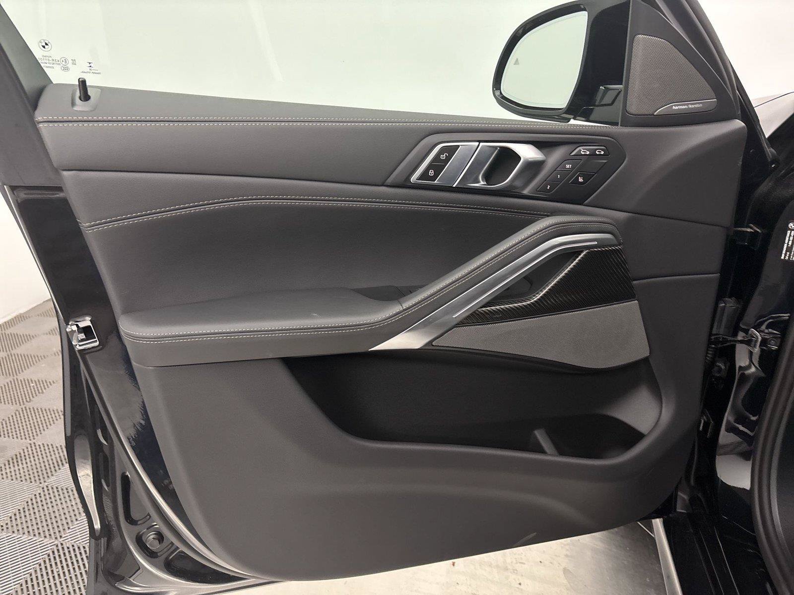 New 2027 BMW X6 M60i AWD/4WD image 25