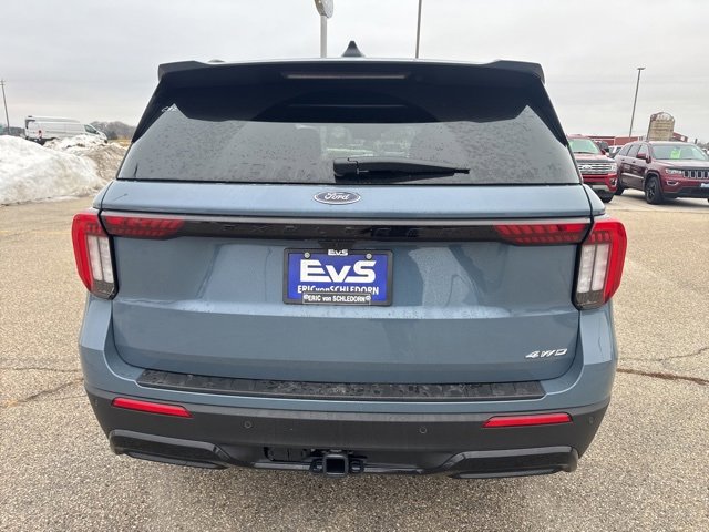New 2026 Ford Explorer ST-Line w/ ST-Line Street Pack image 6