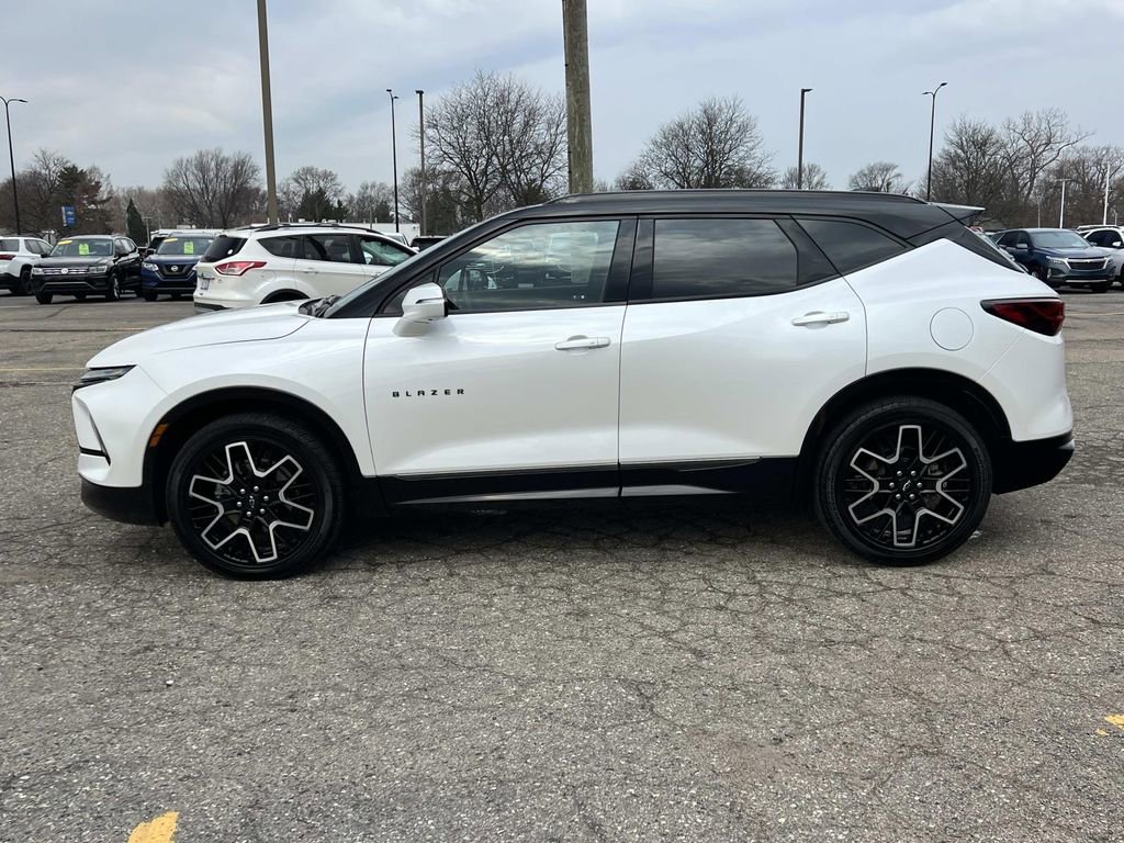 Used 2023 Chevrolet Blazer RS w/ Driver Confidence II Package image 8