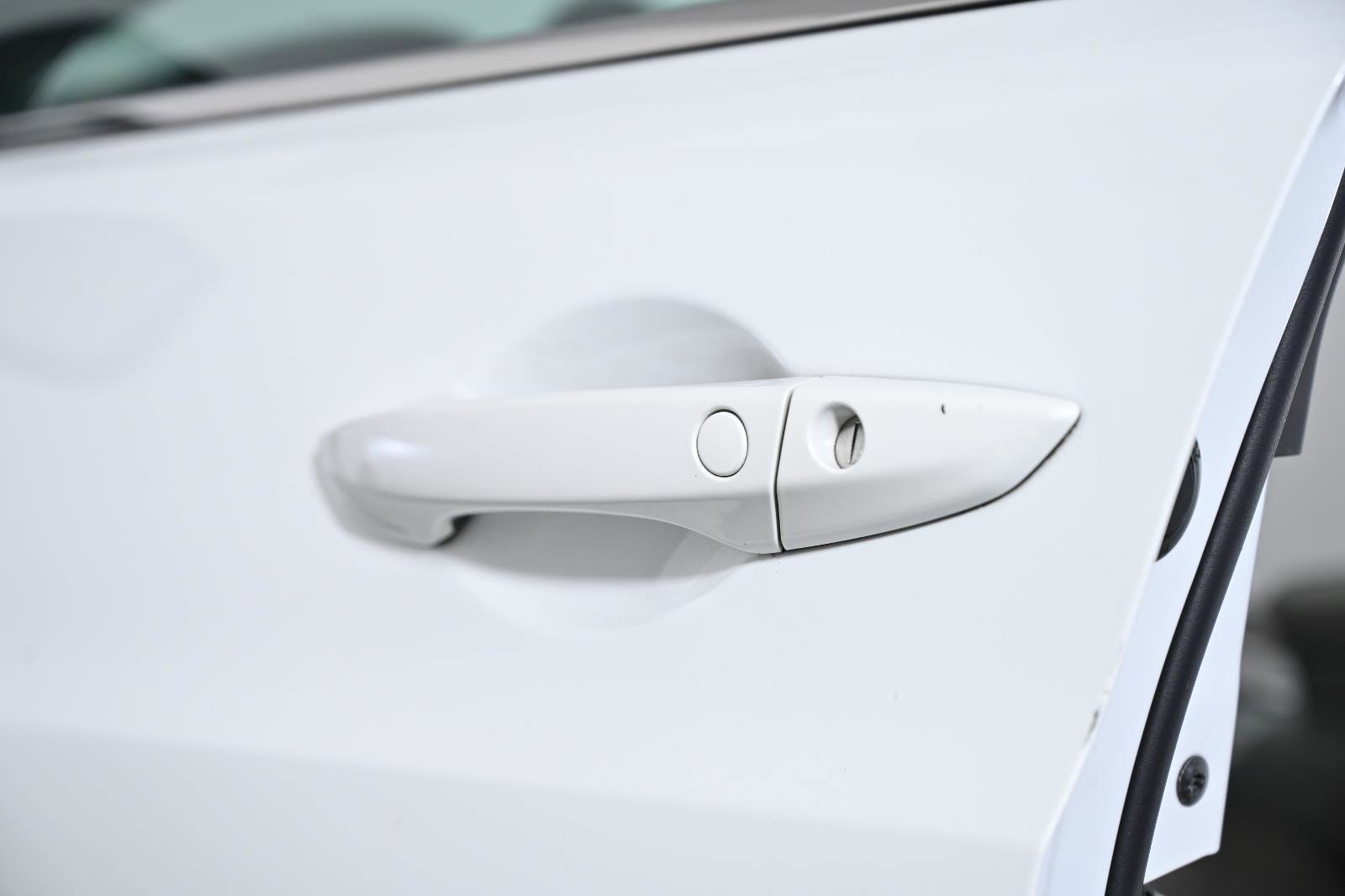 Used 2015 Acura TLX w/ Technology Package image 10