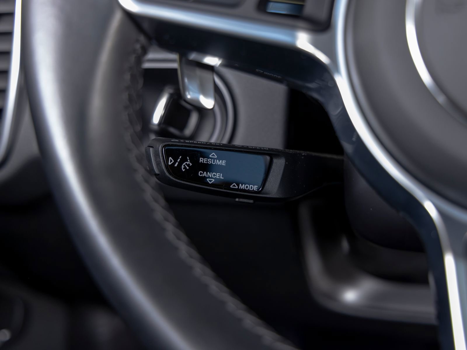 Certified 2021 Porsche Cayenne Coupe image 31