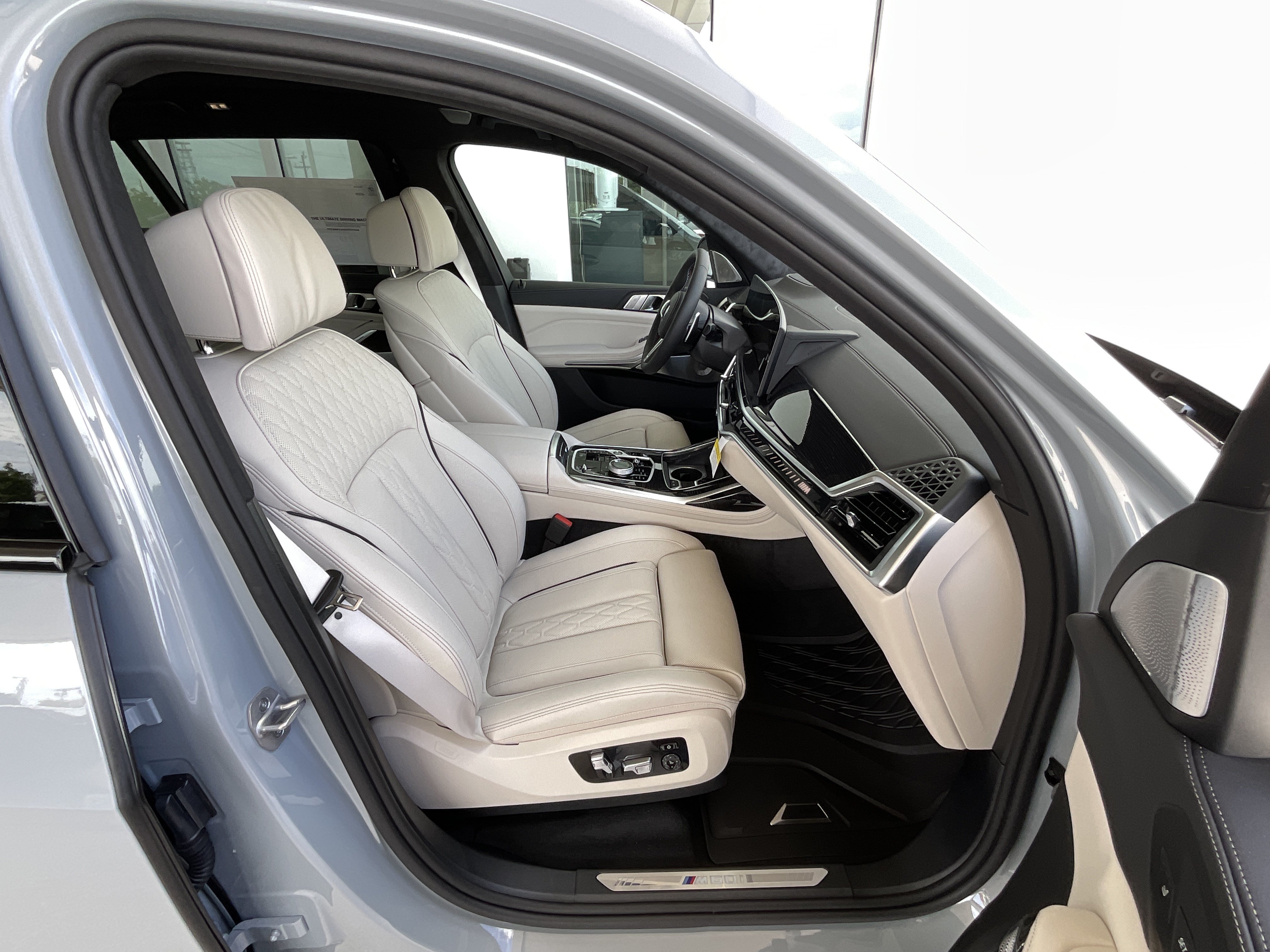 New 2027 BMW X7 M60i AWD/4WD image 22