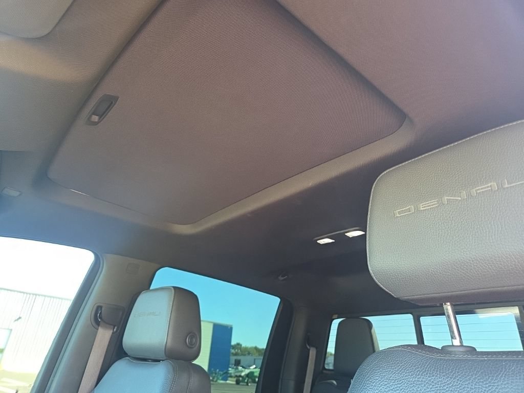 Used 2020 GMC Sierra 2500 Denali w/ Denali Ultimate Package AWD/4WD image 30