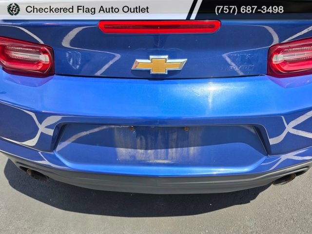 Used 2019 Chevrolet Camaro LT w/ Black Appearance Package RWD image 7