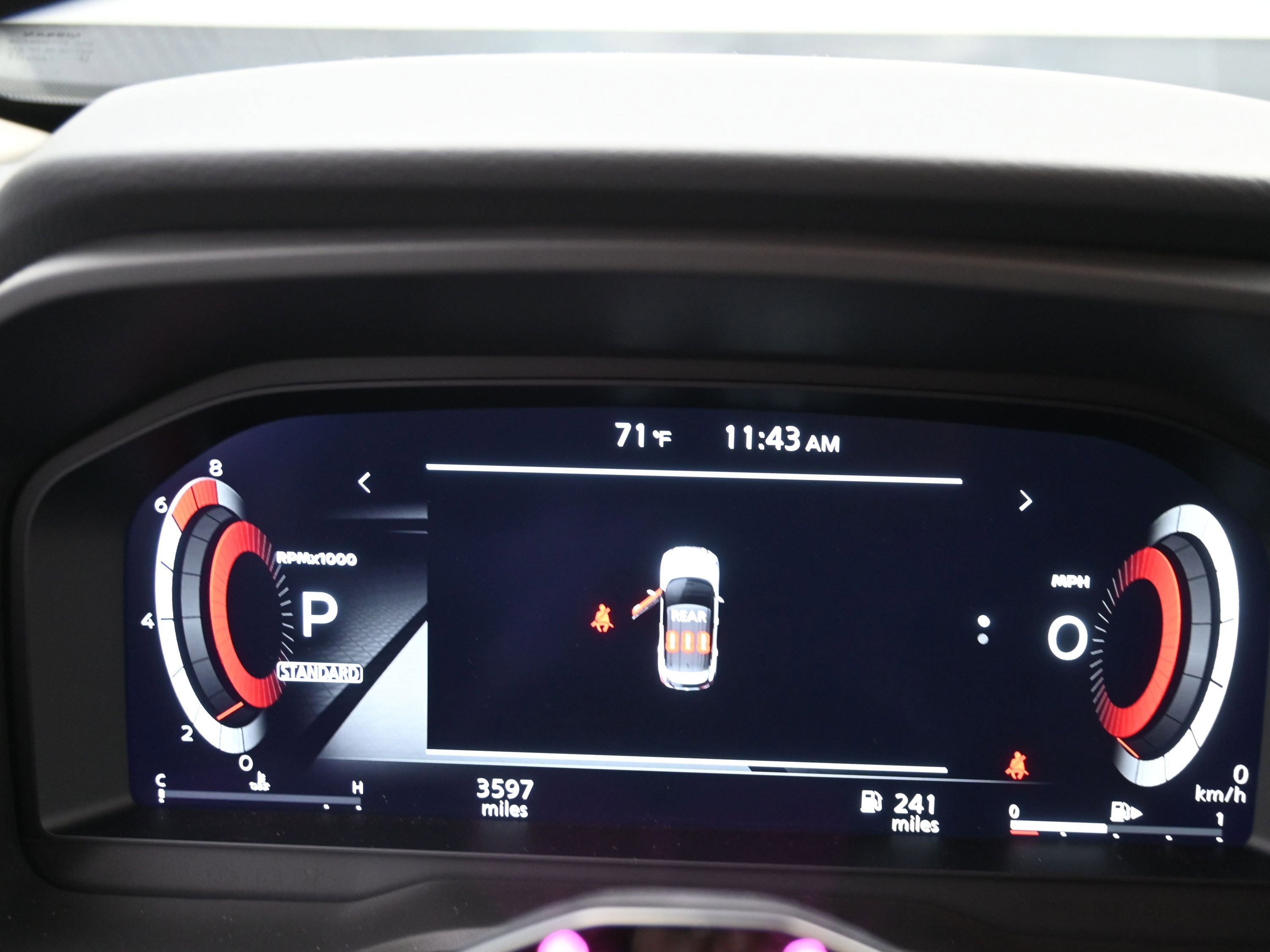 Certified 2025 Nissan Rogue Platinum w/ Tech Package image 18