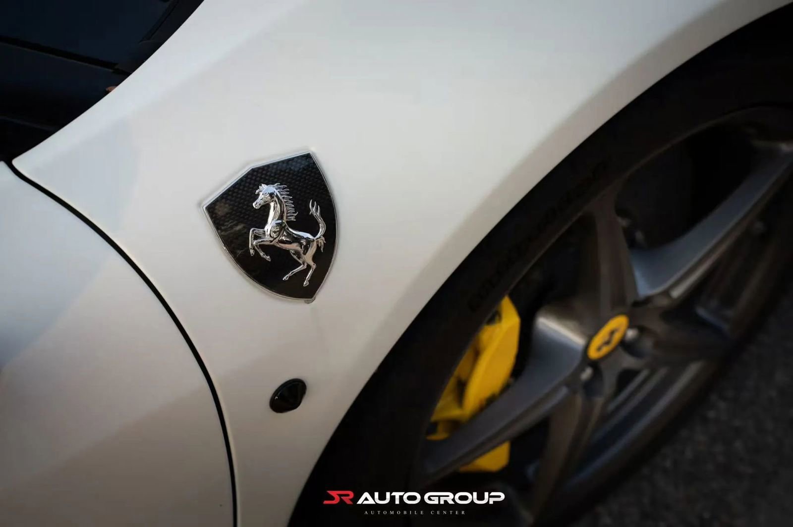 Used 2015 Ferrari 458 Italia Coupe RWD image 13