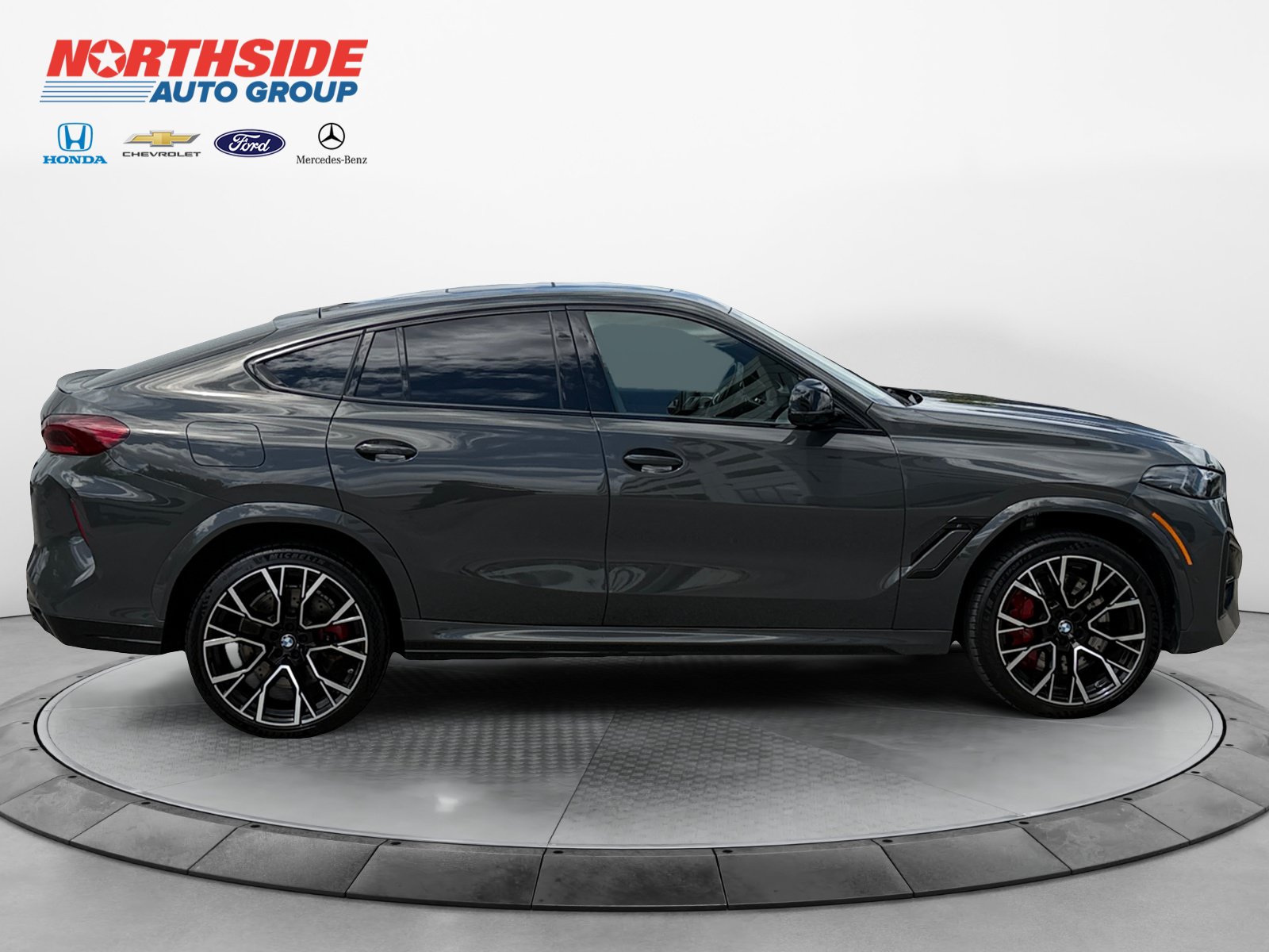 Used 2025 BMW X6 M Competition AWD/4WD image 8