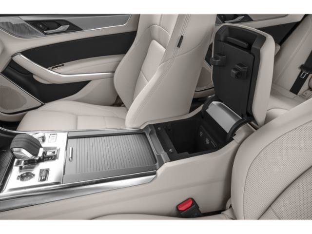 Used 2024 Jaguar XF R-Dynamic SE RWD image 14
