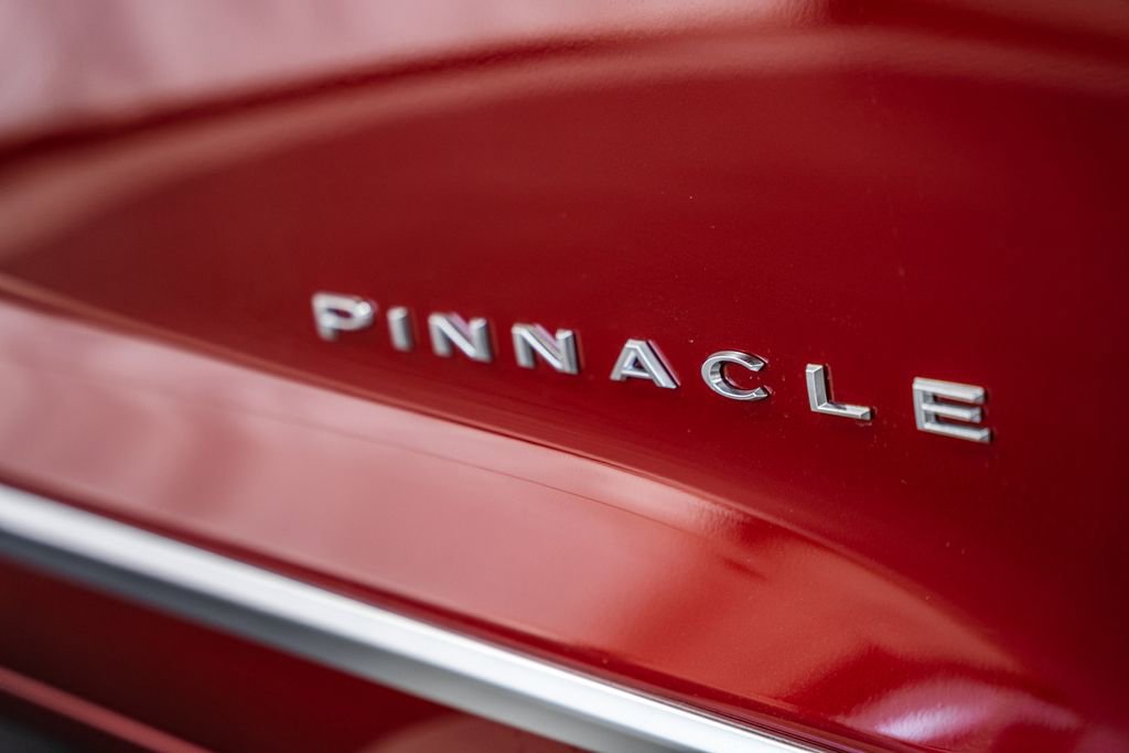 New 2026 Chrysler Pacifica Pinnacle image 18