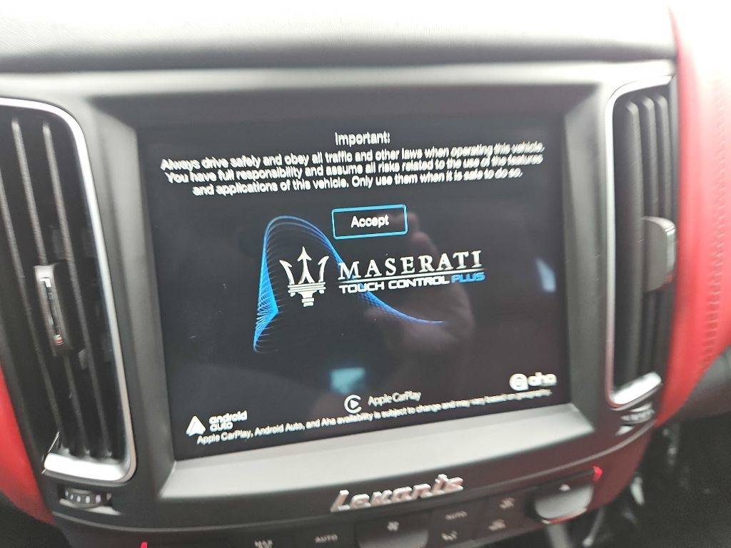 Used 2019 Maserati Levante GranSport AWD/4WD image 16