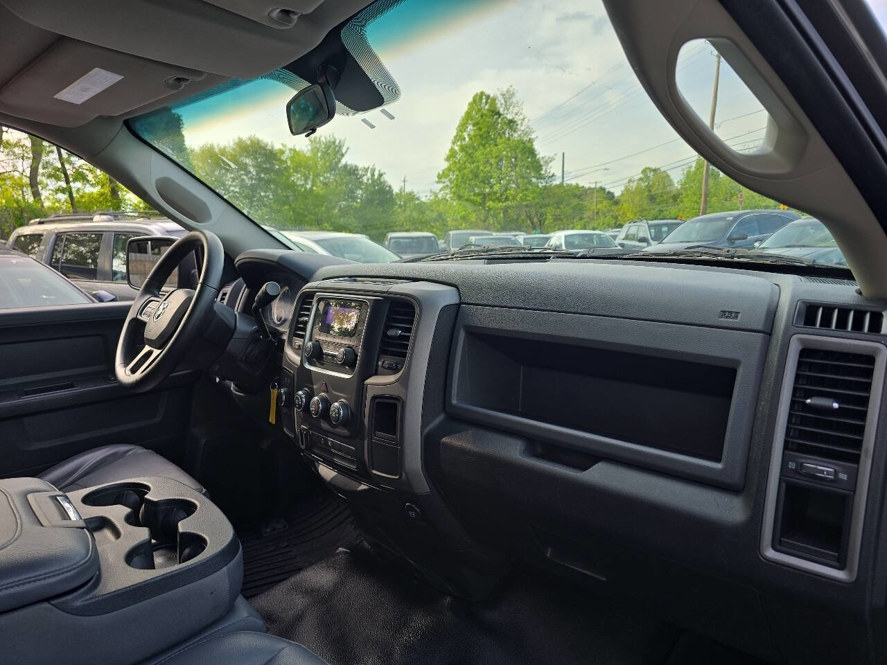 Used 2015 RAM 1500 Tradesman w/ Exterior Appearance Group AWD/4WD image 27