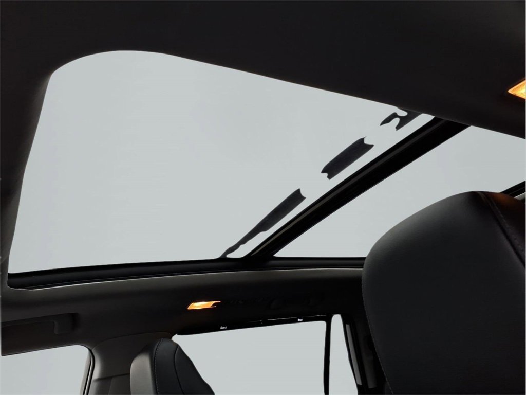 Used 2020 Toyota Highlander Platinum image 22