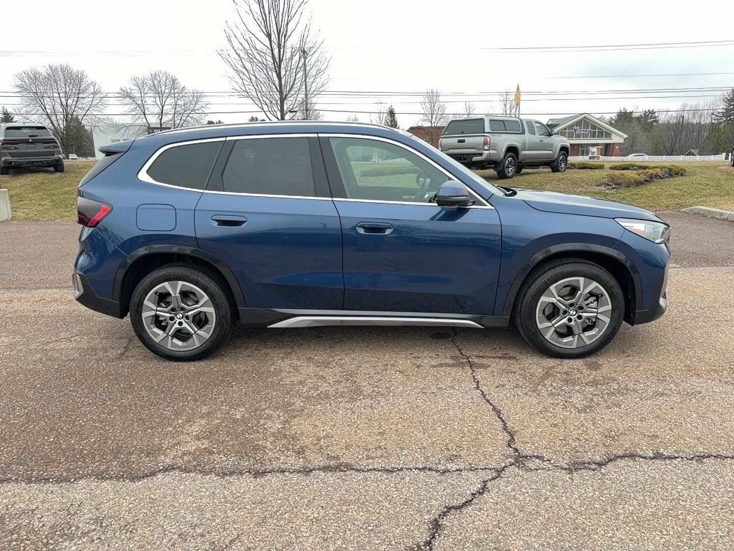 Used 2025 BMW X1 xDrive28i w/ Premium Package image 4