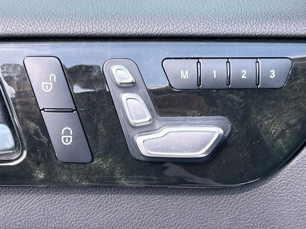 Used 2019 Mercedes-Benz GLS 450 4MATIC image 19