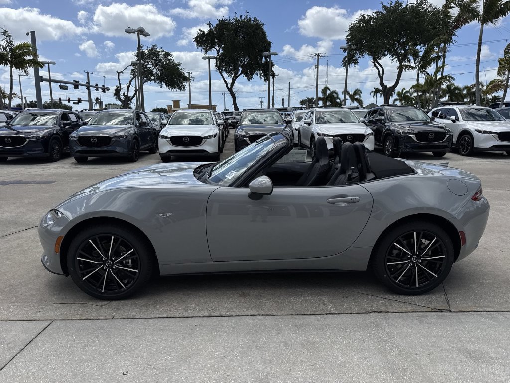 New 2026 MAZDA MX-5 Miata Grand Touring RWD image 11