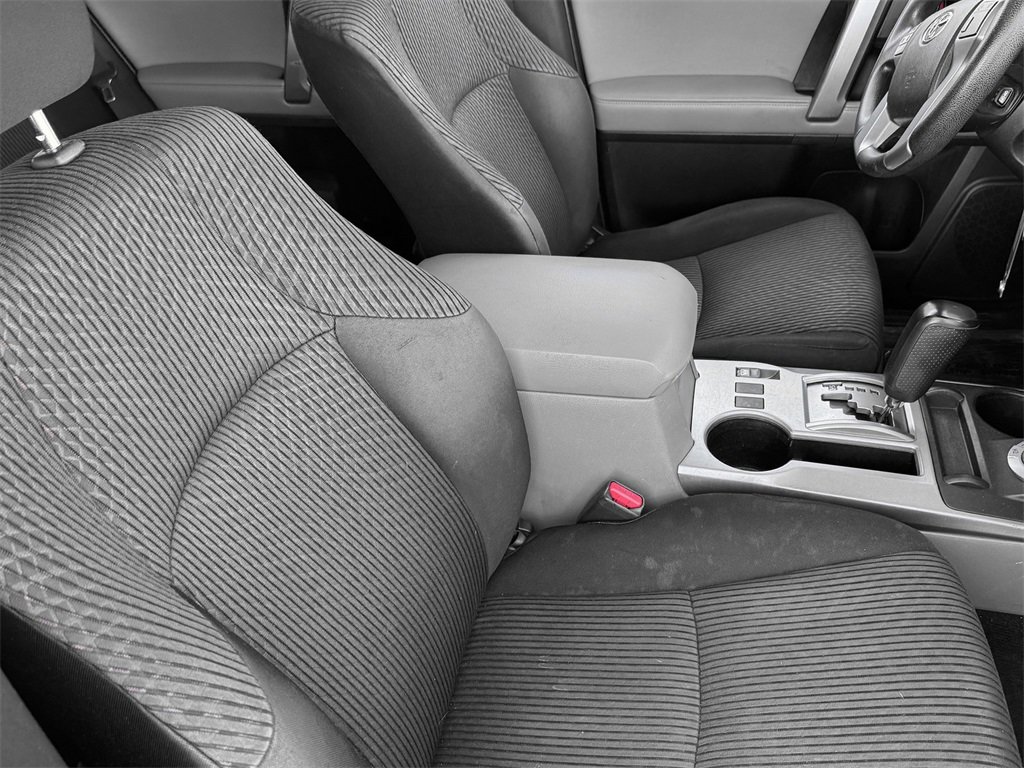 Used 2013 Toyota 4Runner SR5 w/ Convenience Pkg image 27