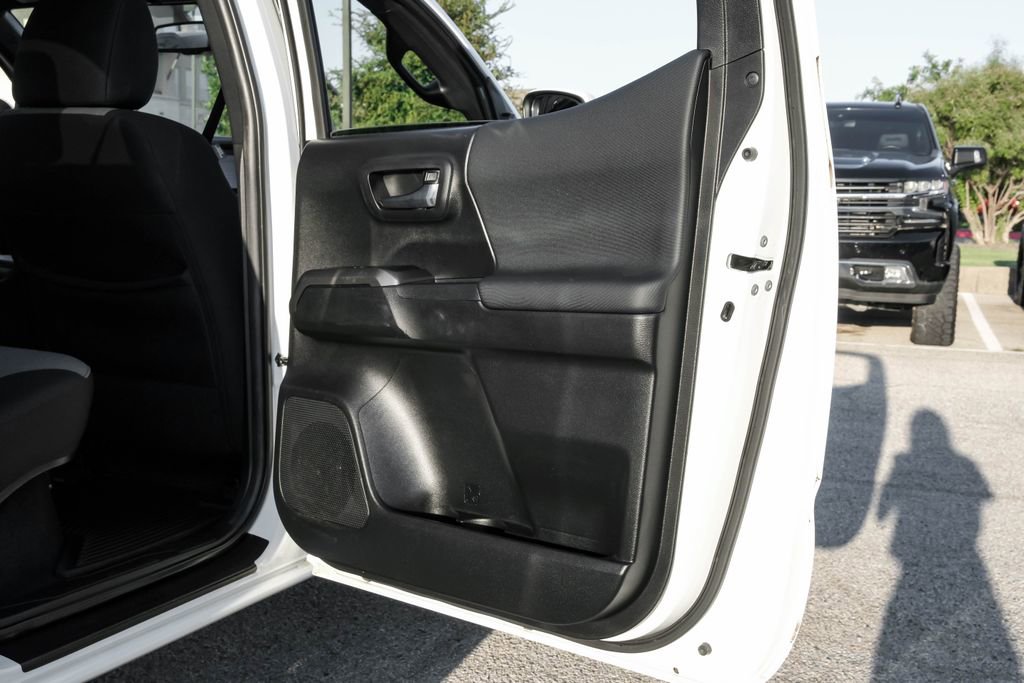 Used 2023 Toyota Tacoma TRD Off-Road image 48