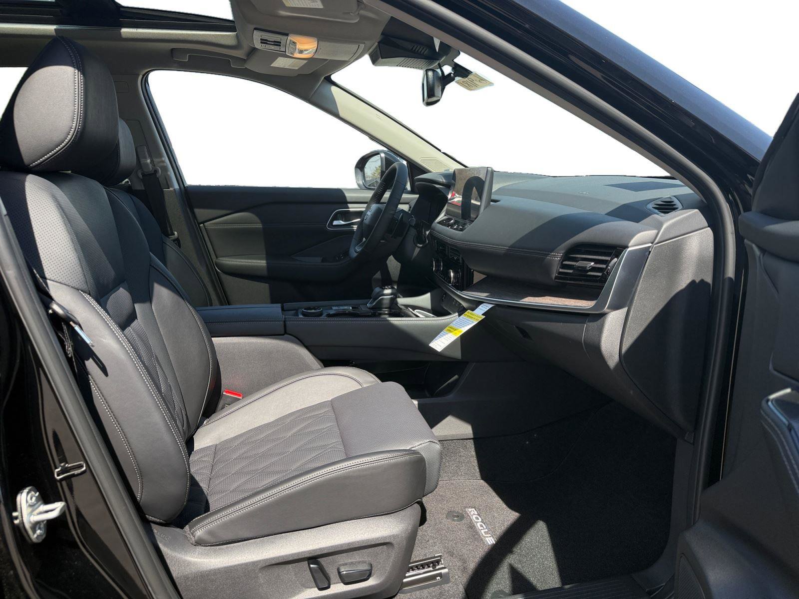 New 2026 Nissan Rogue Platinum AWD/4WD image 27