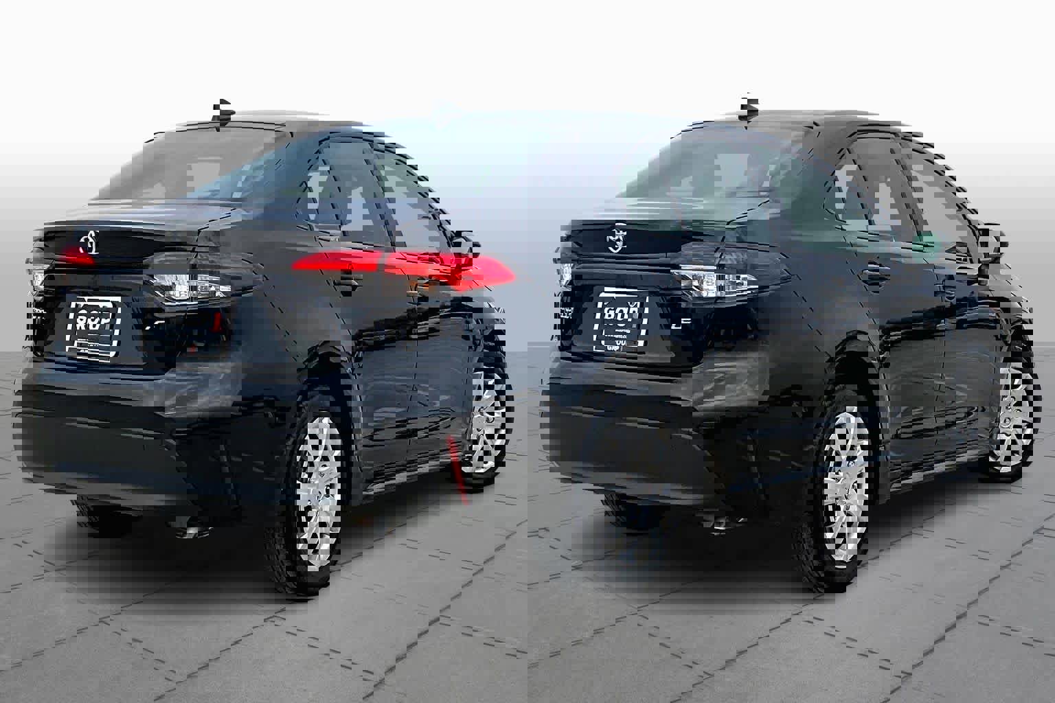 Used 2023 Toyota Corolla LE image 13