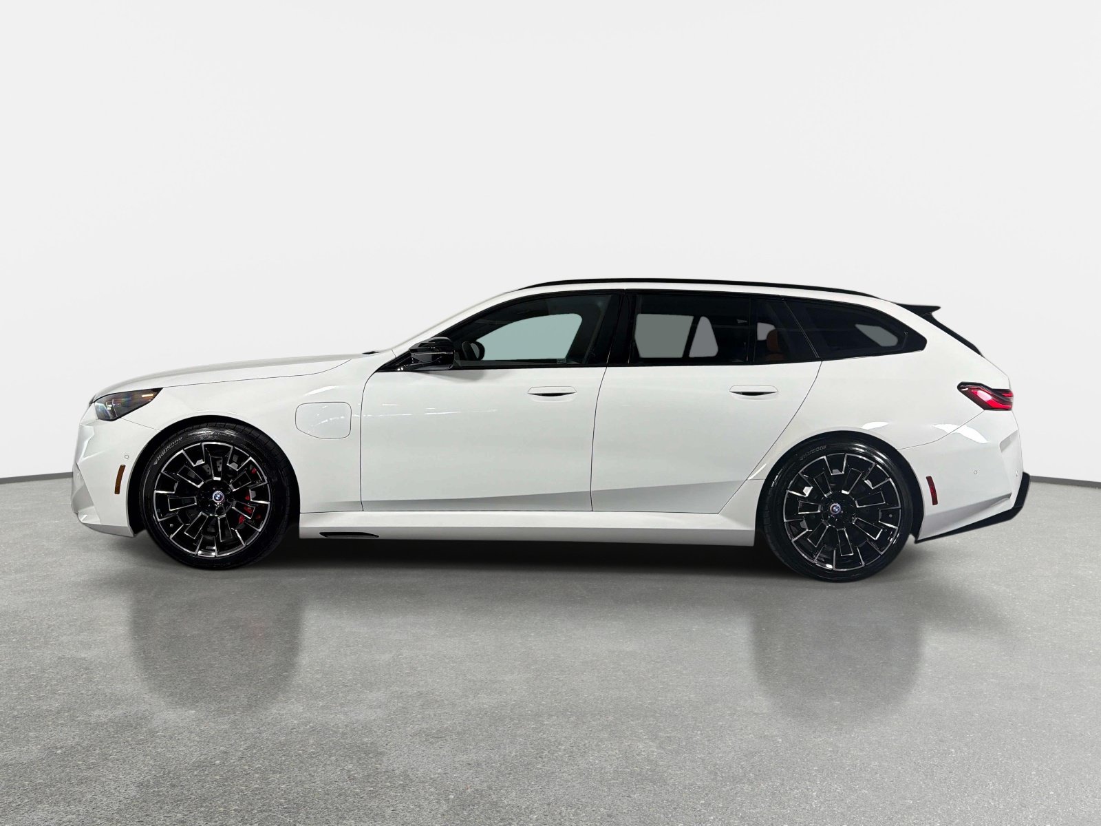 Used 2025 BMW M5 Touring AWD/4WD image 6