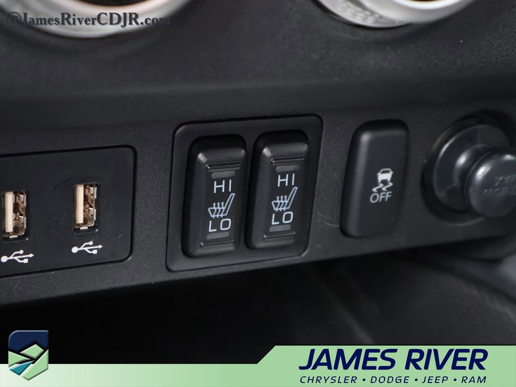 Used 2025 Mitsubishi Outlander Sport LE AWD/4WD image 55