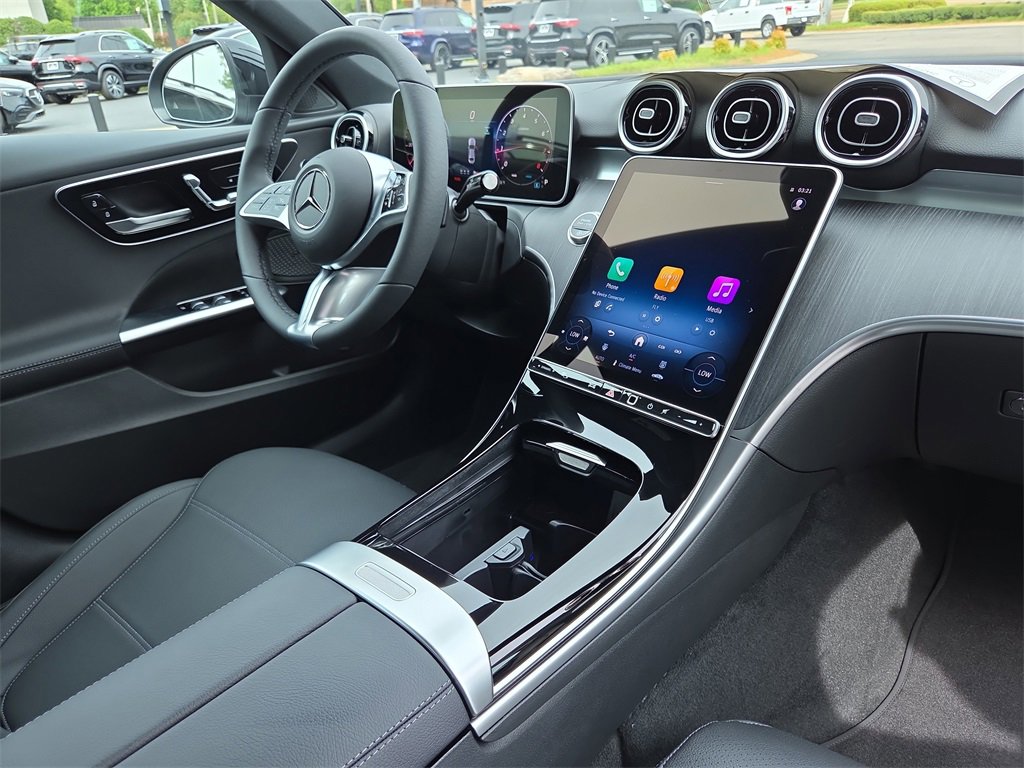 New 2025 Mercedes-Benz C 300 4MATIC Sedan image 18
