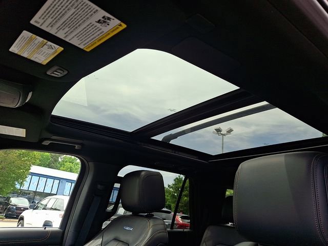 Used 2022 Ford Expedition Max Platinum AWD/4WD image 17