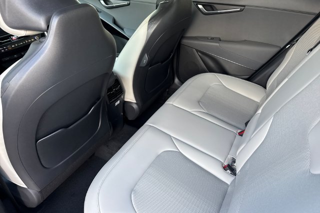 New 2026 Kia Niro EX w/ EX Premium Package FWD image 14