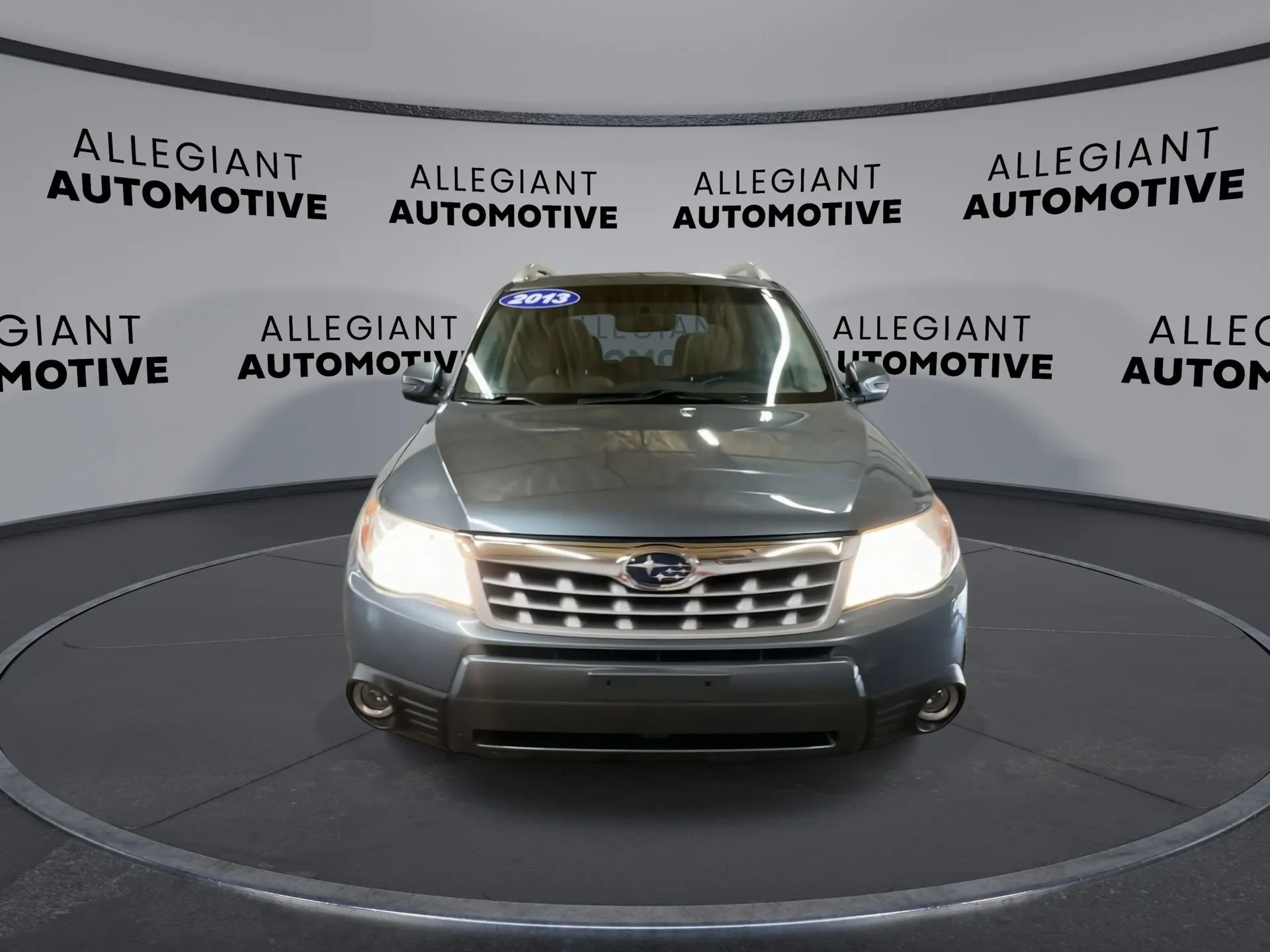 Used 2013 Subaru Forester 2.5X Touring AWD/4WD image 4