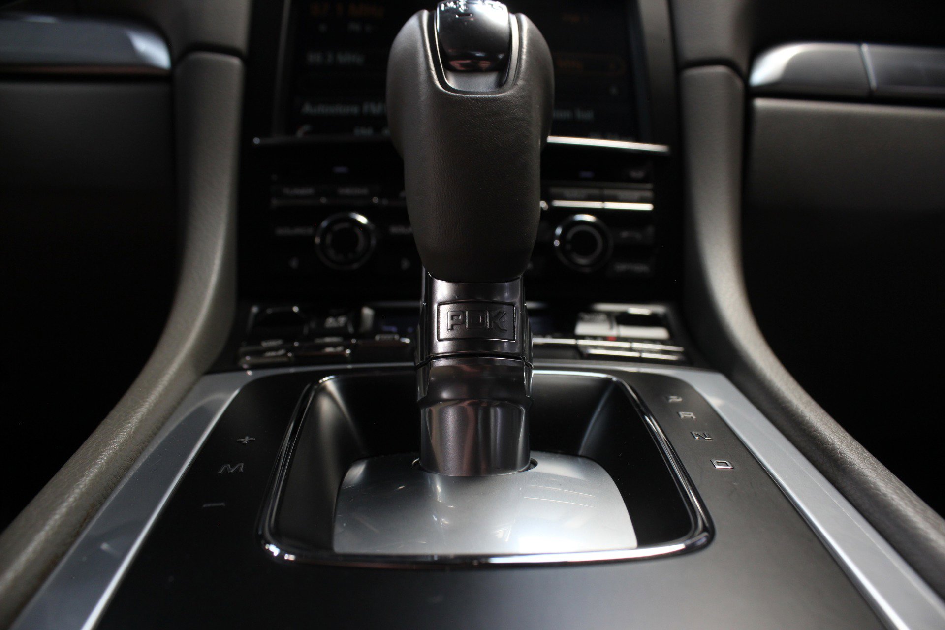 Used 2015 Porsche Cayman RWD image 59
