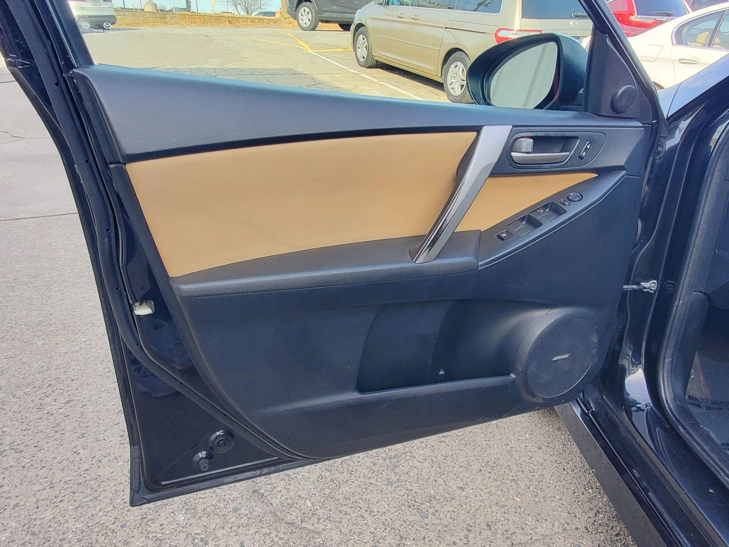 Used 2012 MAZDA MAZDA3 s Touring image 15