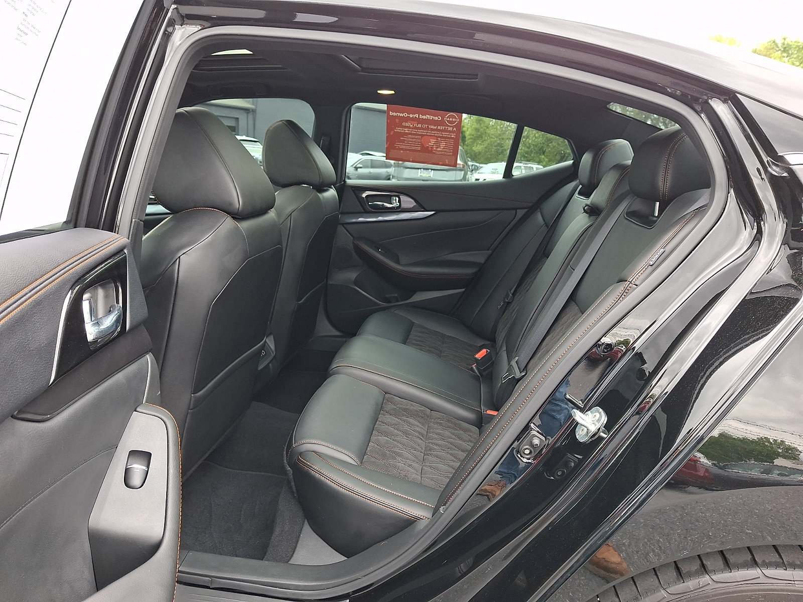 Used 2023 Nissan Maxima SR w/ Sport Mat Group FWD image 16