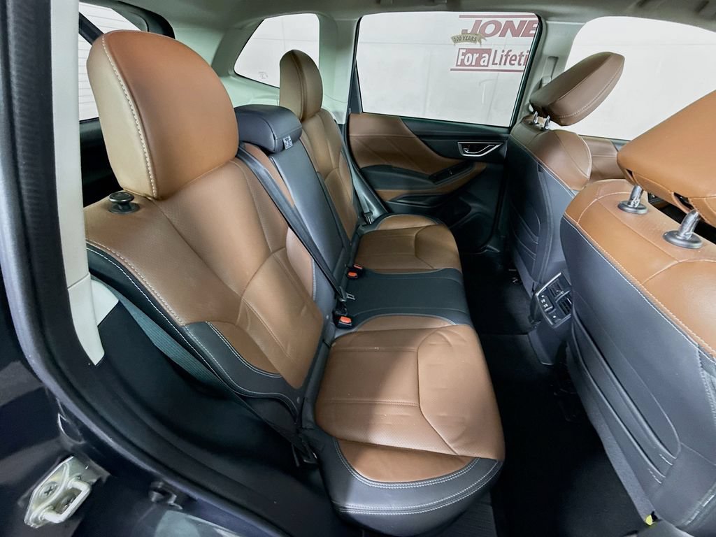 Used 2022 Subaru Forester Touring AWD/4WD image 34