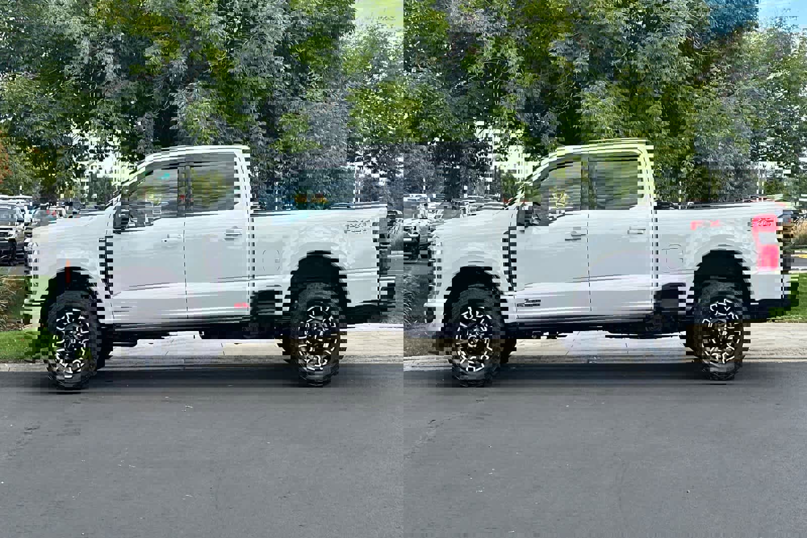 Certified 2025 Ford F250 Platinum image 5