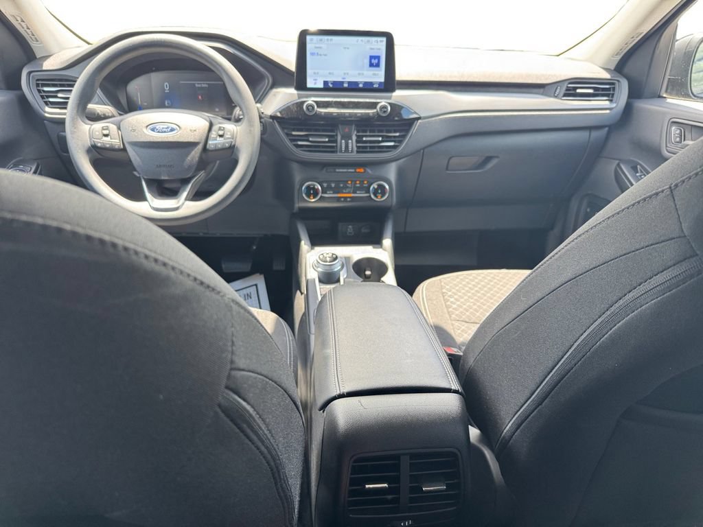 Certified 2025 Ford Escape Active AWD/4WD image 14