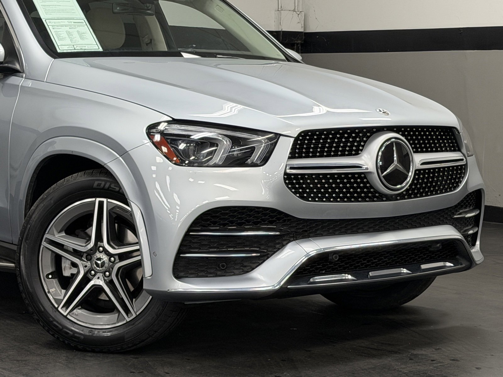 Used 2022 Mercedes-Benz GLE 350 4MATIC image 3