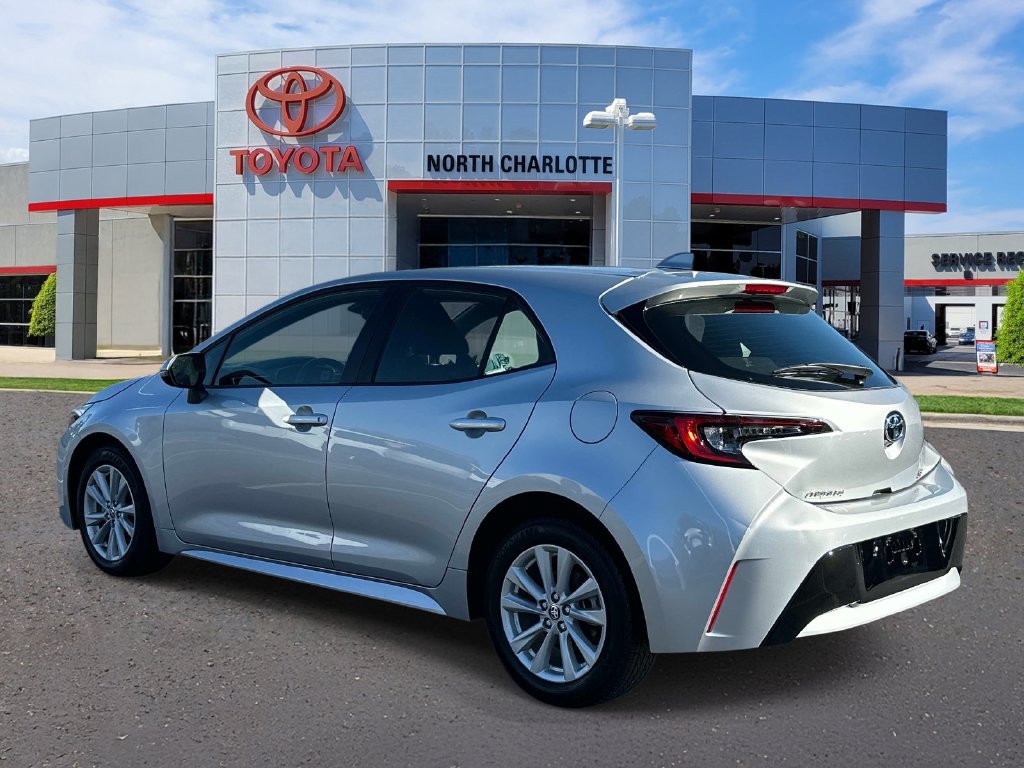 Used 2024 Toyota Corolla SE FWD image 6