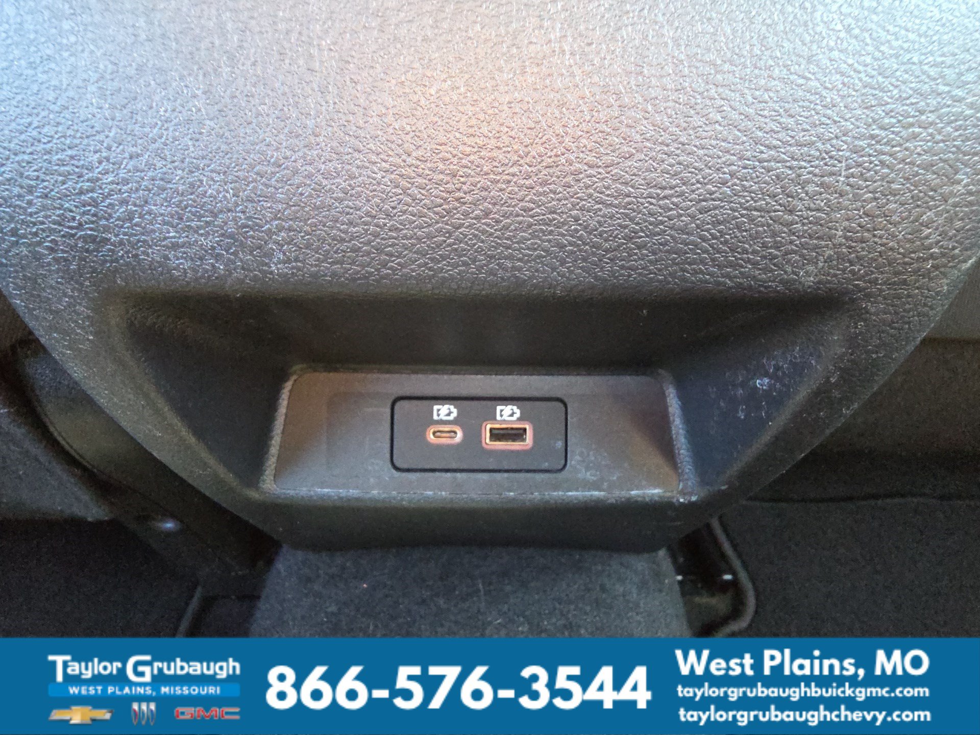 Used 2024 Nissan Altima 2.5 SV FWD image 30