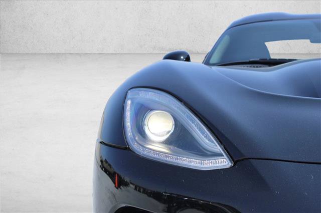 Used 2014 SRT Viper GTS w/ GTS Laguna Interior Package RWD image 25