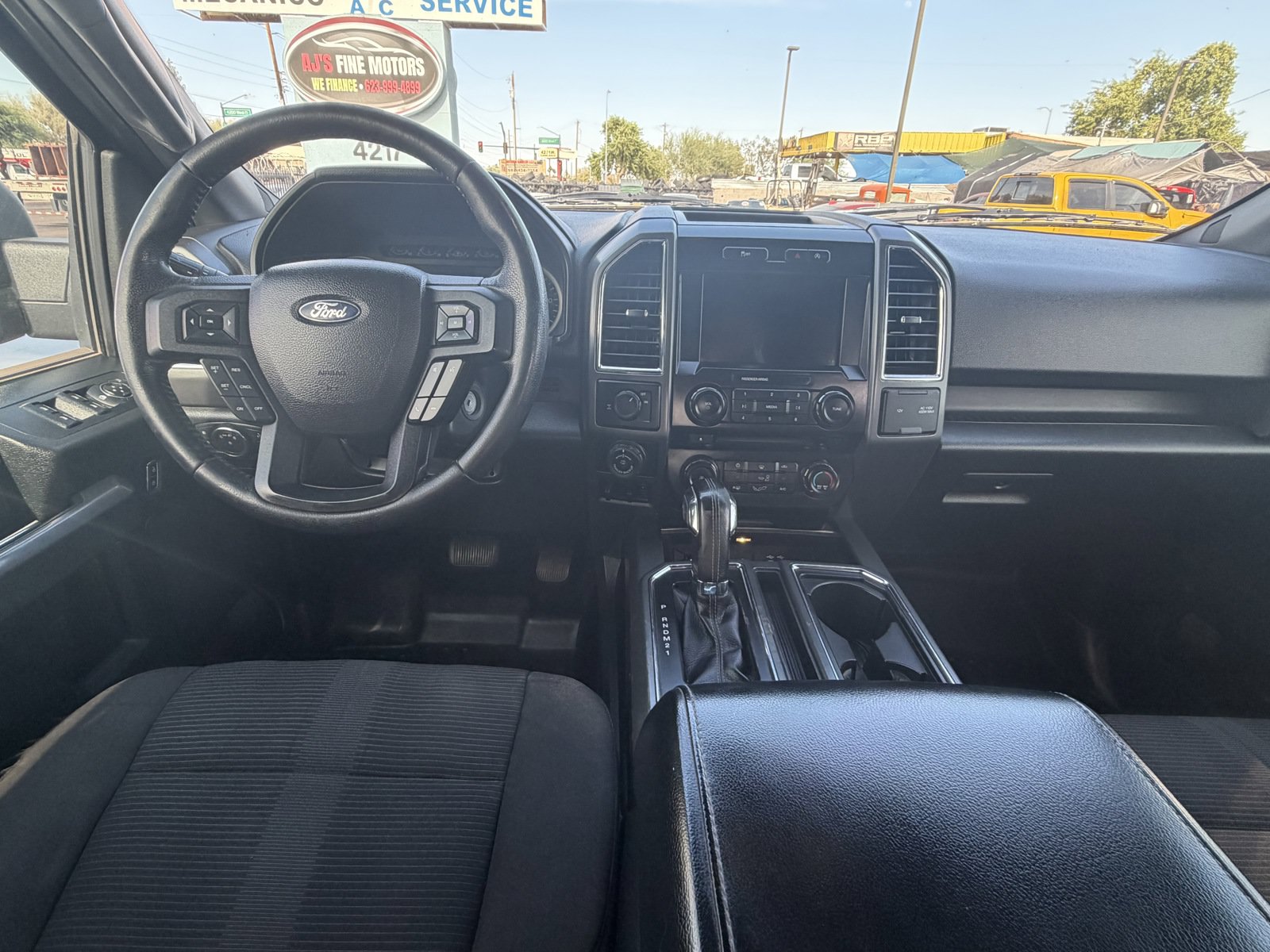 Used 2016 Ford F150 XLT w/ Equipment Group 302A Luxury RWD image 6