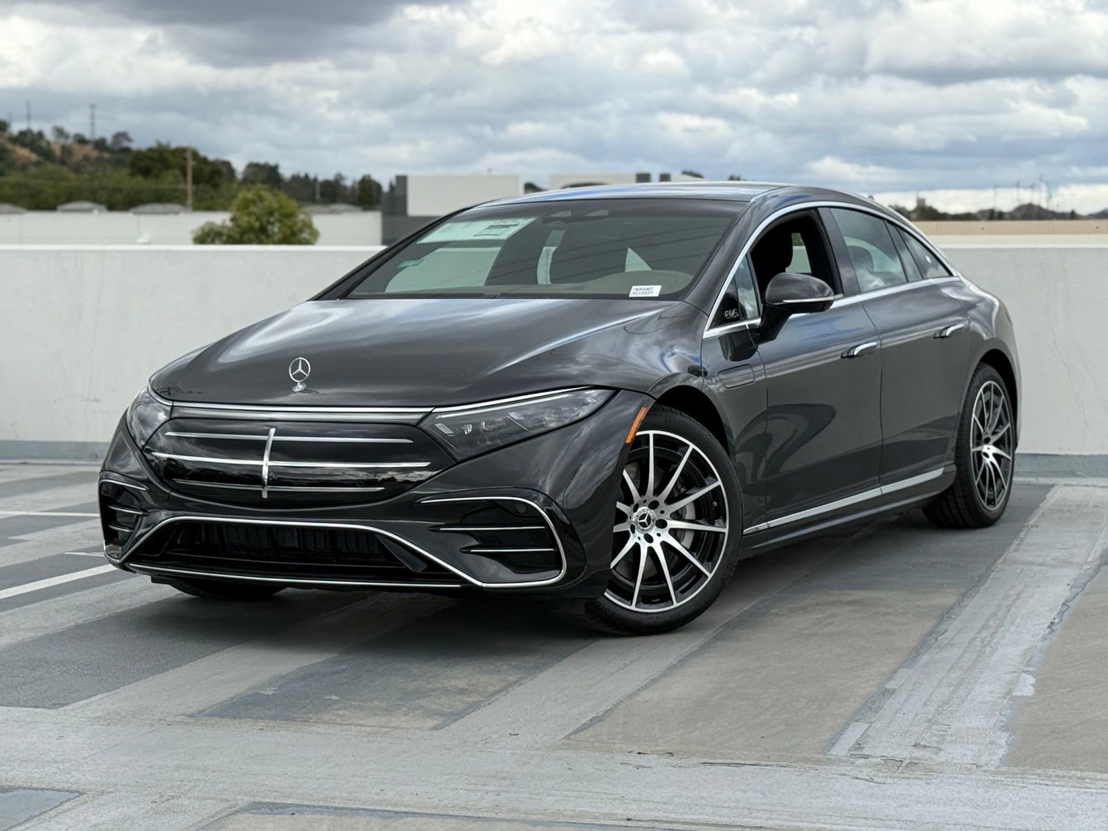 New 2026 Mercedes-Benz EQS 580 4MATIC Sedan image 2