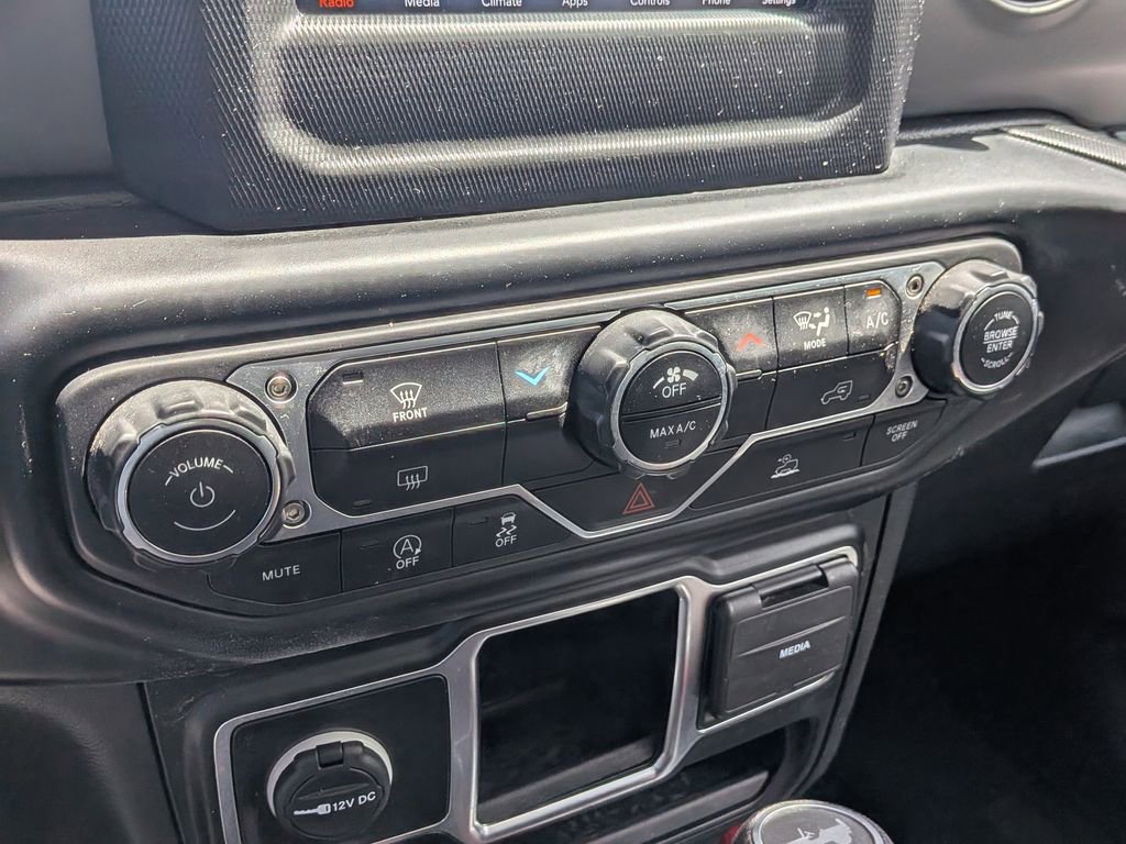 Used 2022 Jeep Wrangler Unlimited Sport image 17