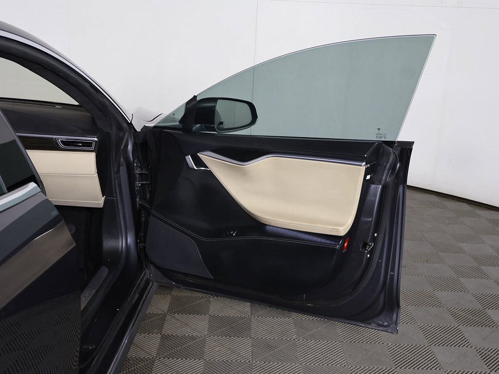 Used 2015 Tesla Model S P85D image 22