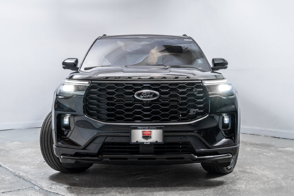Used 2025 Ford Explorer ST w/ Sun And Sound Package AWD/4WD image 10
