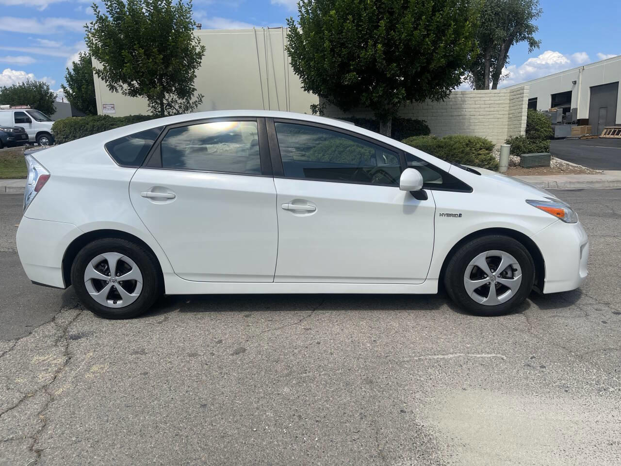Used 2015 Toyota Prius Three image 8