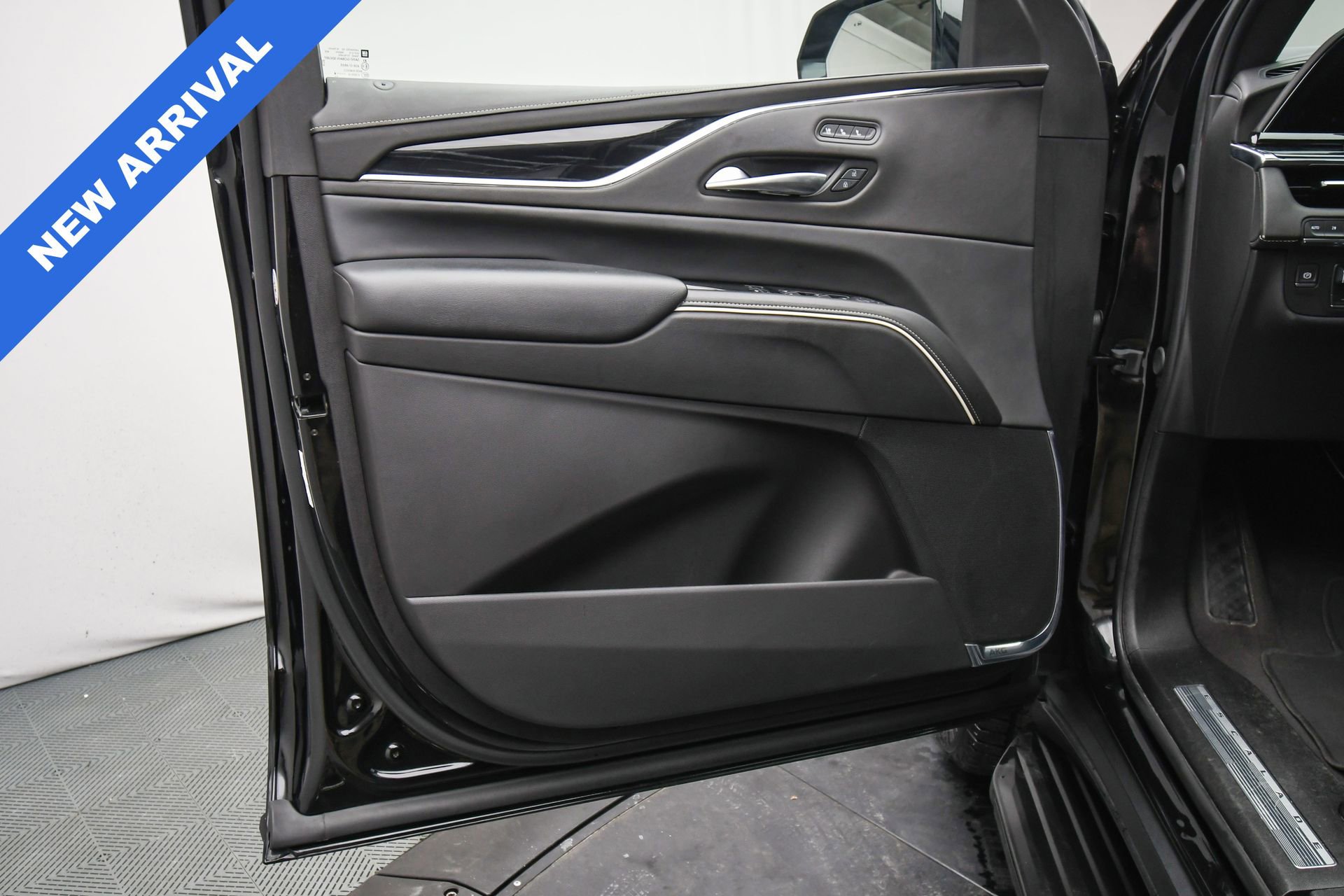 Used 2024 Cadillac Escalade Sport image 46