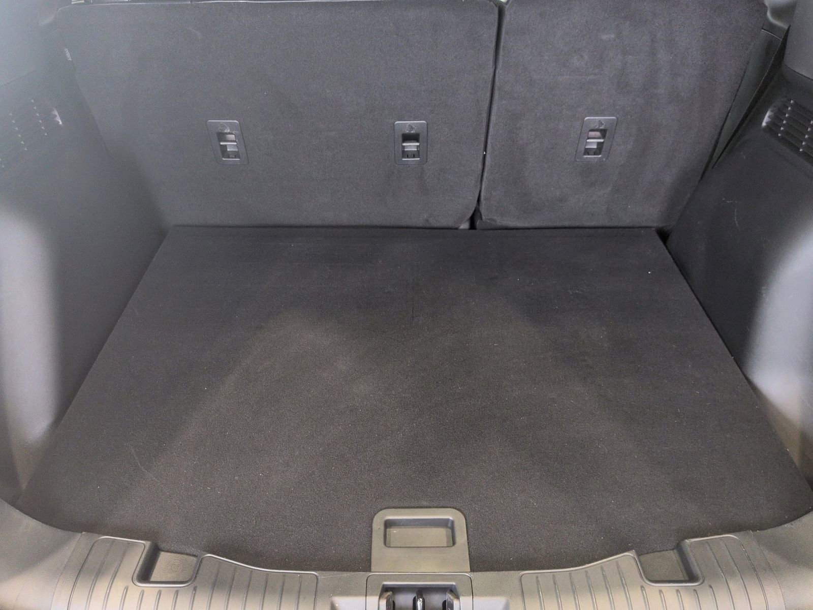 Certified 2025 Ford Escape SE FWD image 37