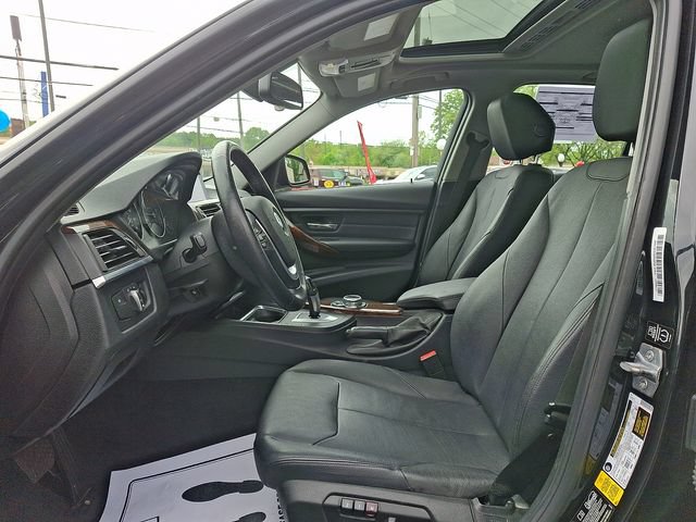 Used 2014 BMW 328i xDrive Sedan AWD/4WD image 13